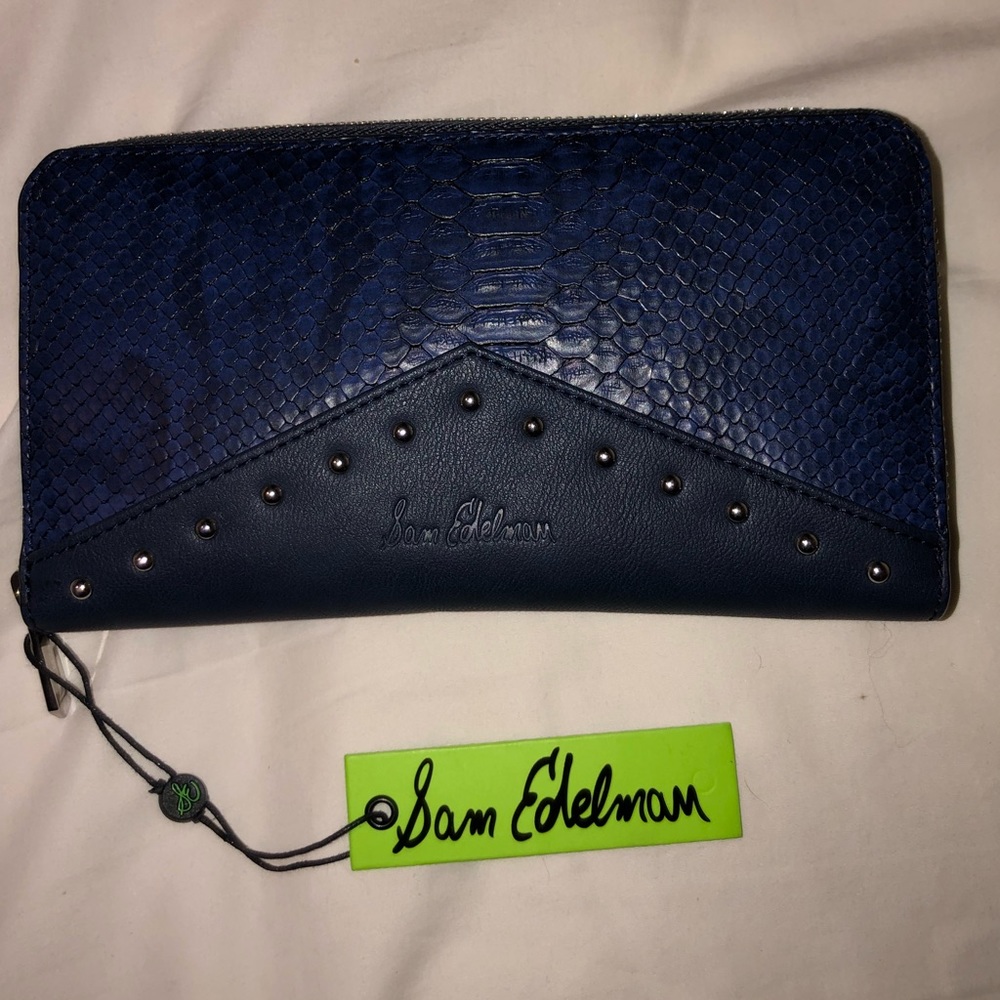 Sam Edelman wallet
